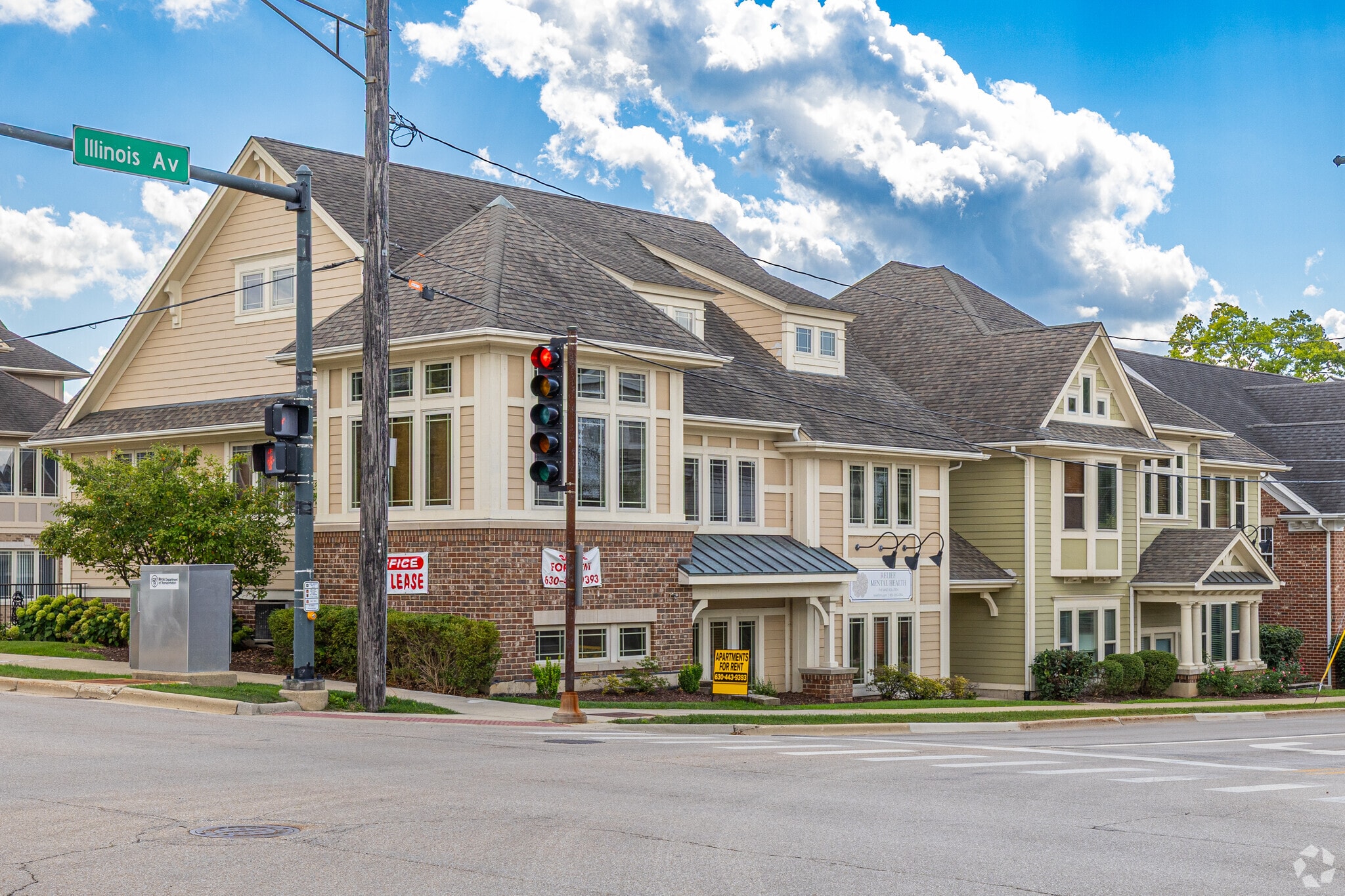 409 Illinois Ave, St Charles, IL for Rent
