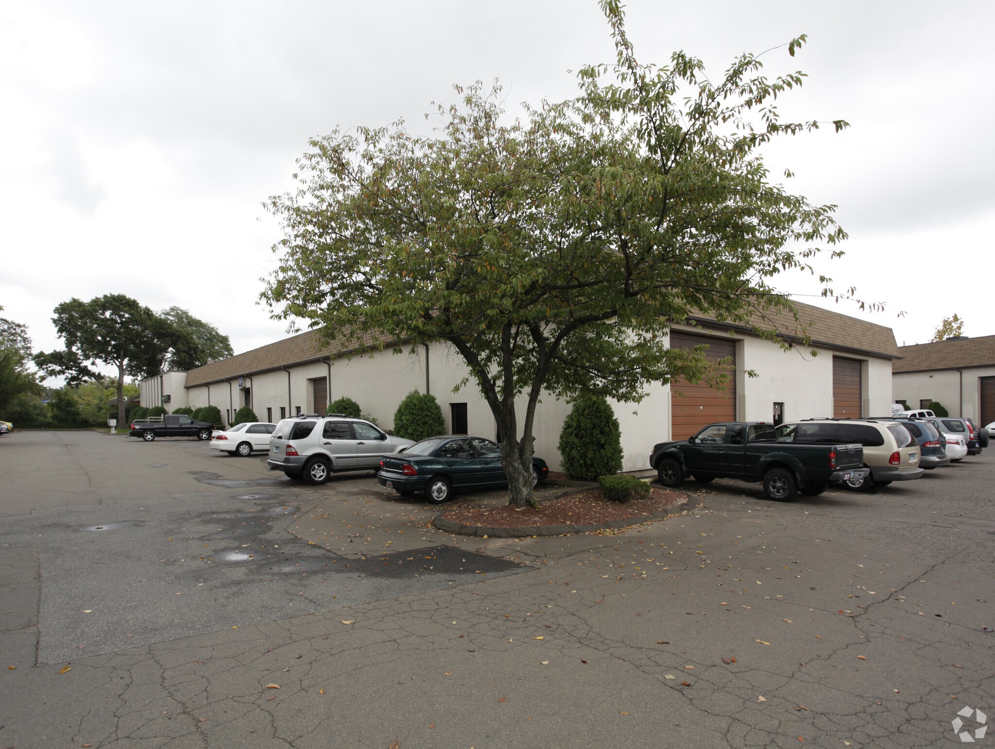 355 Sackett Point Rd North Haven, CT 06473 Office Property for Lease