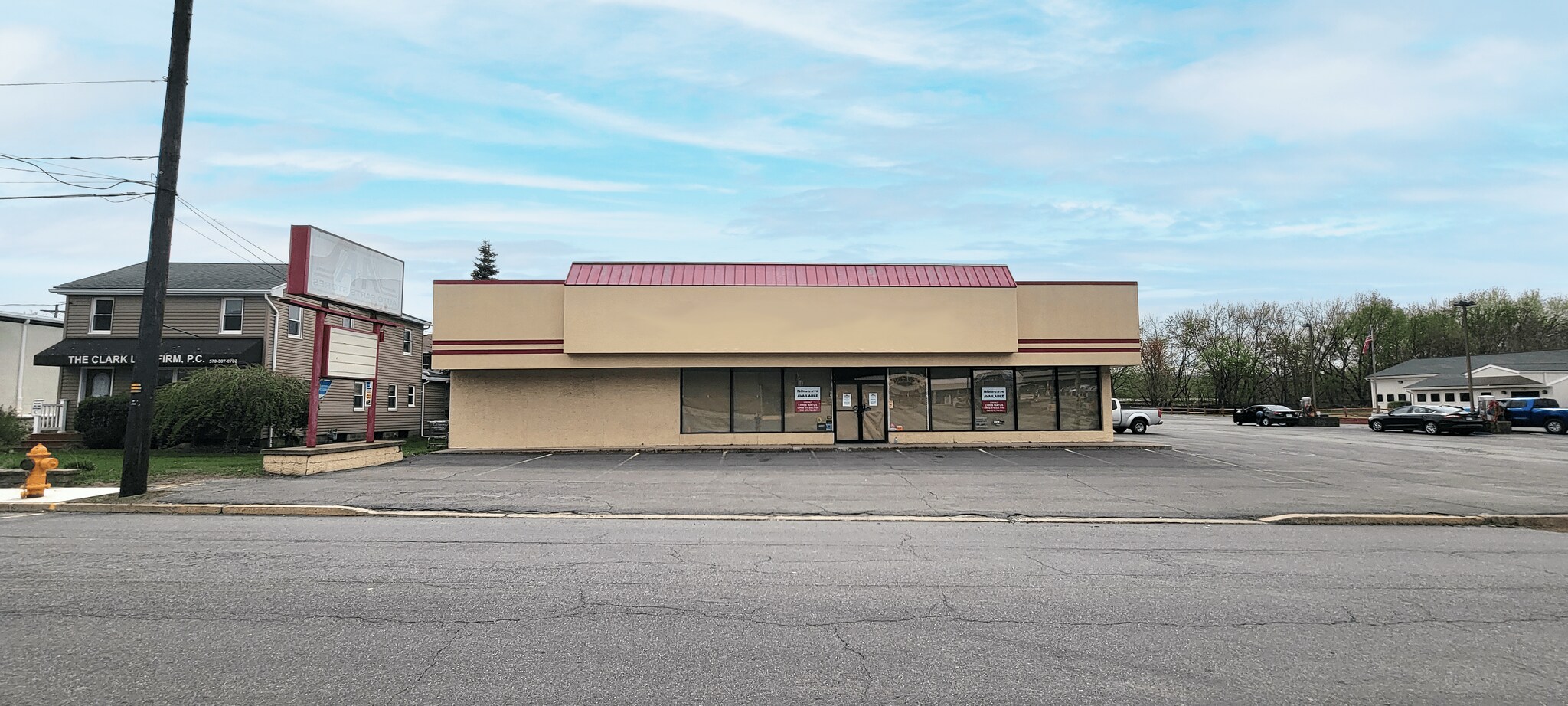 1537 Main St, Peckville, PA for Sale