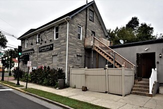 Burlington, NJ Restaurant - 148 W Broad St