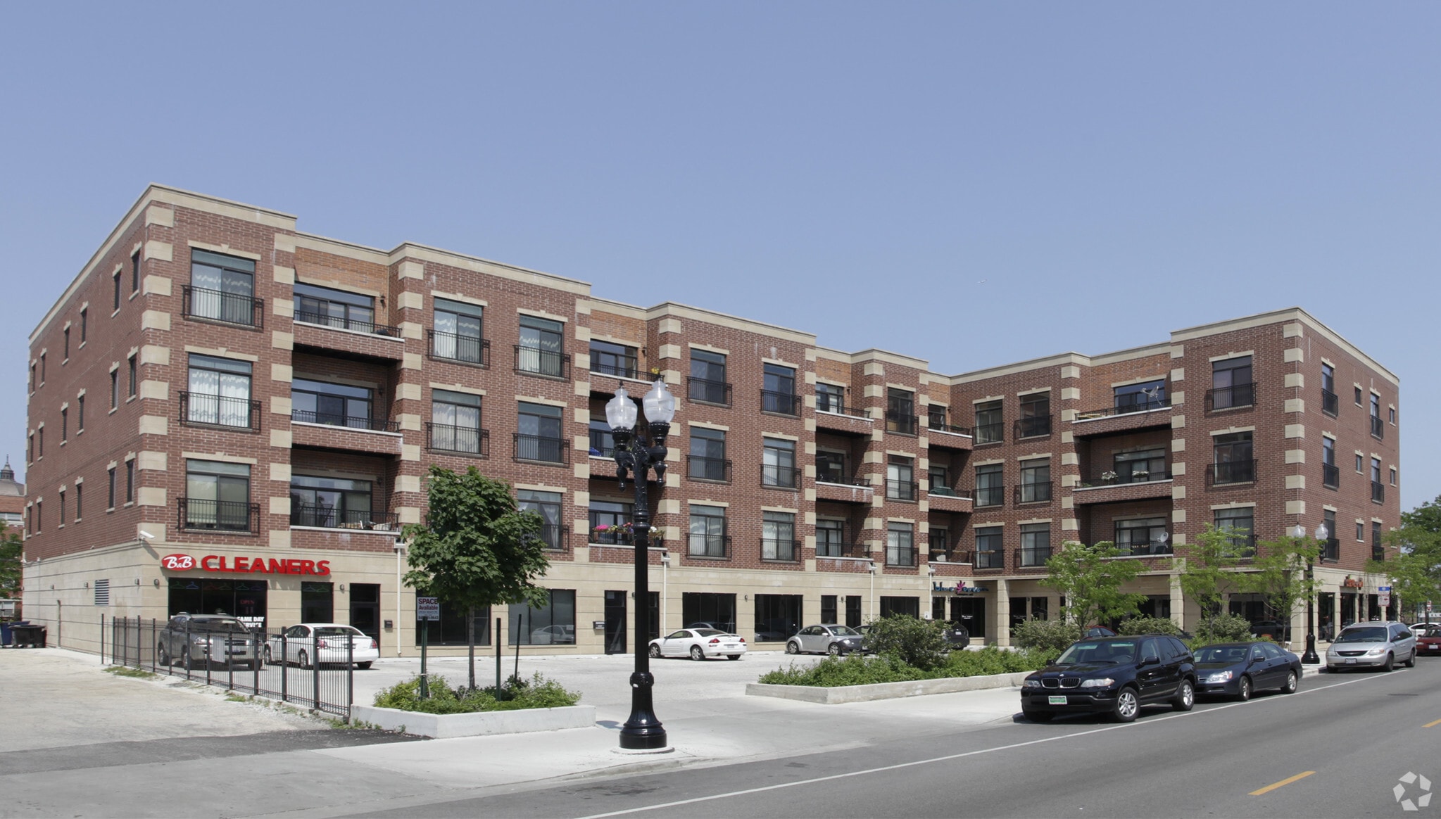 4651 N Greenview Ave, Chicago, IL for Rent