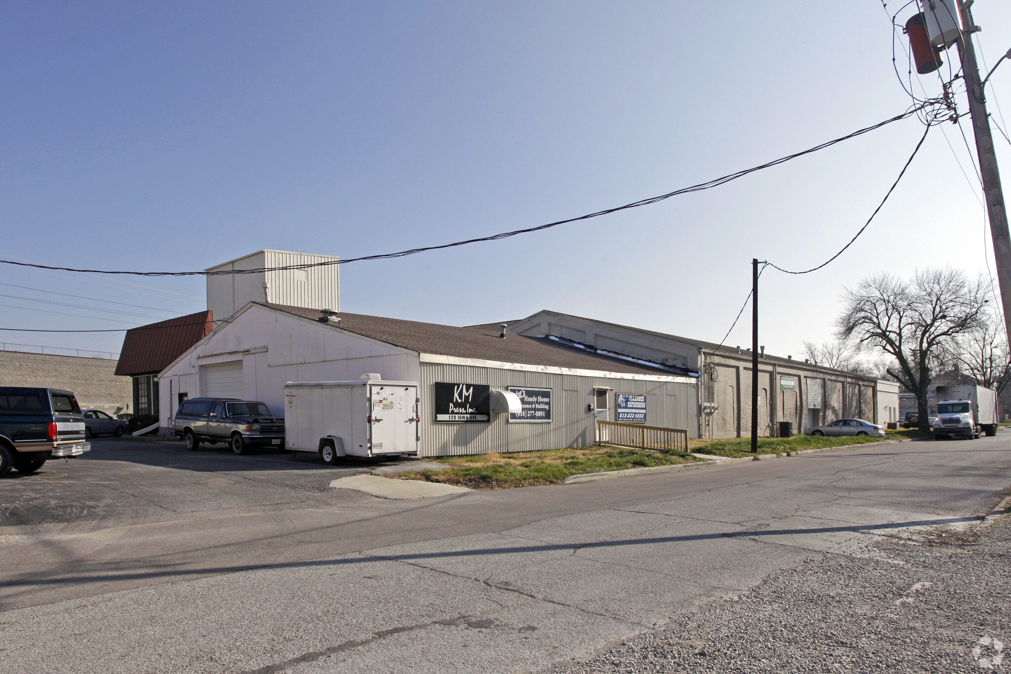 120-136 Iowa Ave, Belleville, IL for Rent