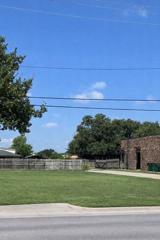 Burleson, TX Commercial Land - 212 S Warren St Burleson, TX Commercial Land - 212 S Warren St