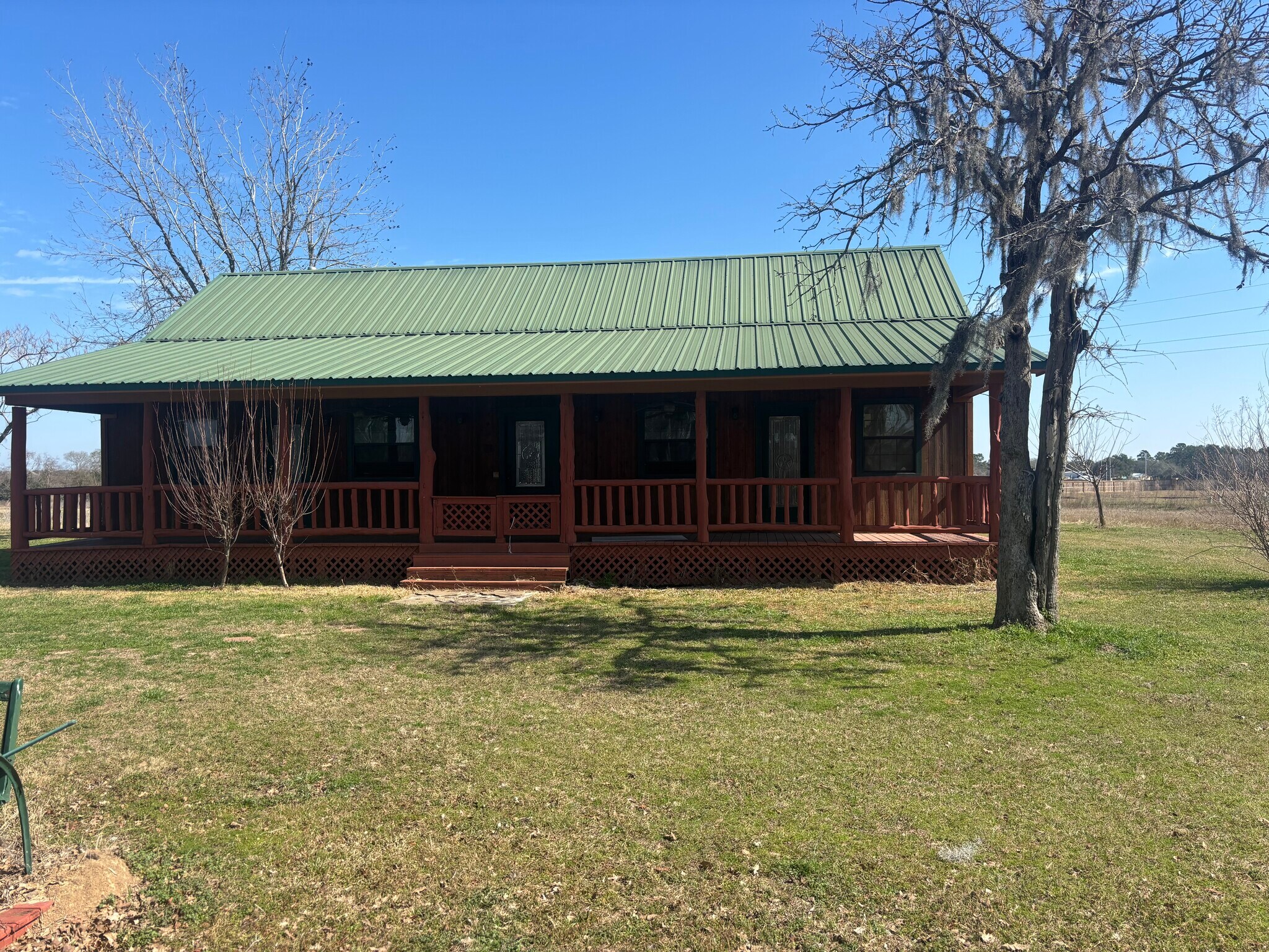 1706 Goodson Loop, Pinehurst, TX for Sale