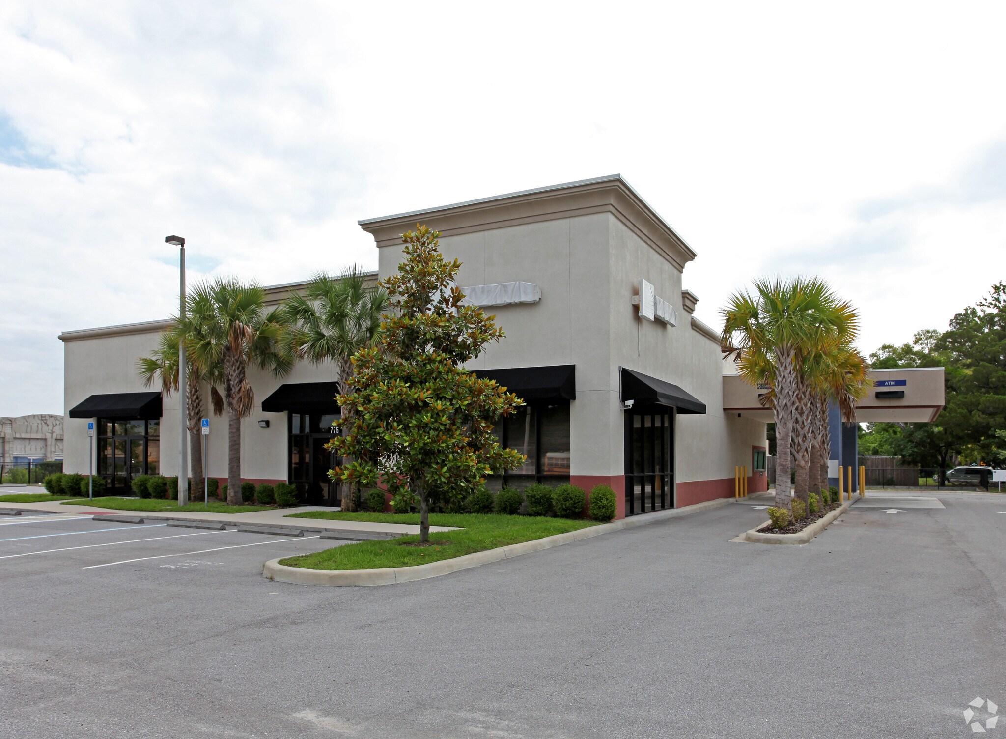 775 N Semoran Blvd, Orlando, FL for Sale