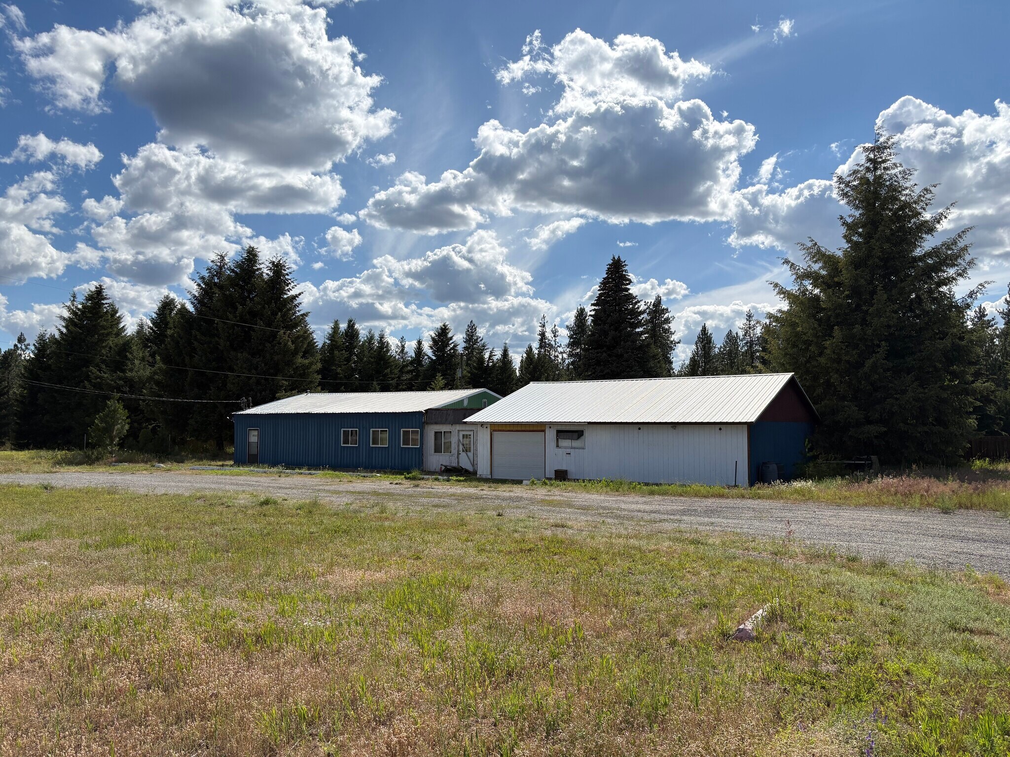 40005-40007 N Newport Hwy, Elk, WA for Sale
