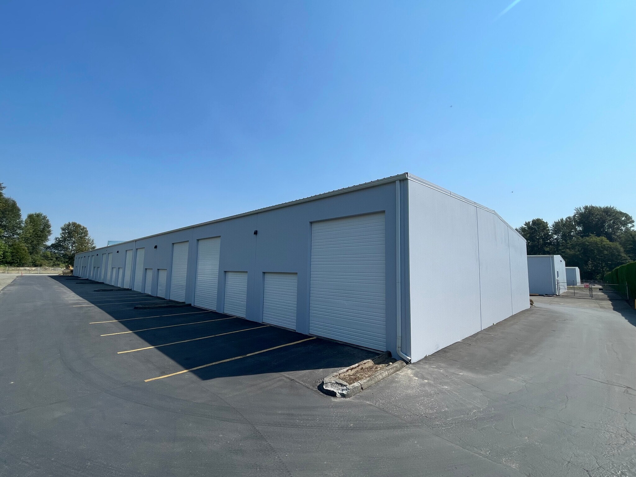 2002 17th St NW, Puyallup, WA for Rent