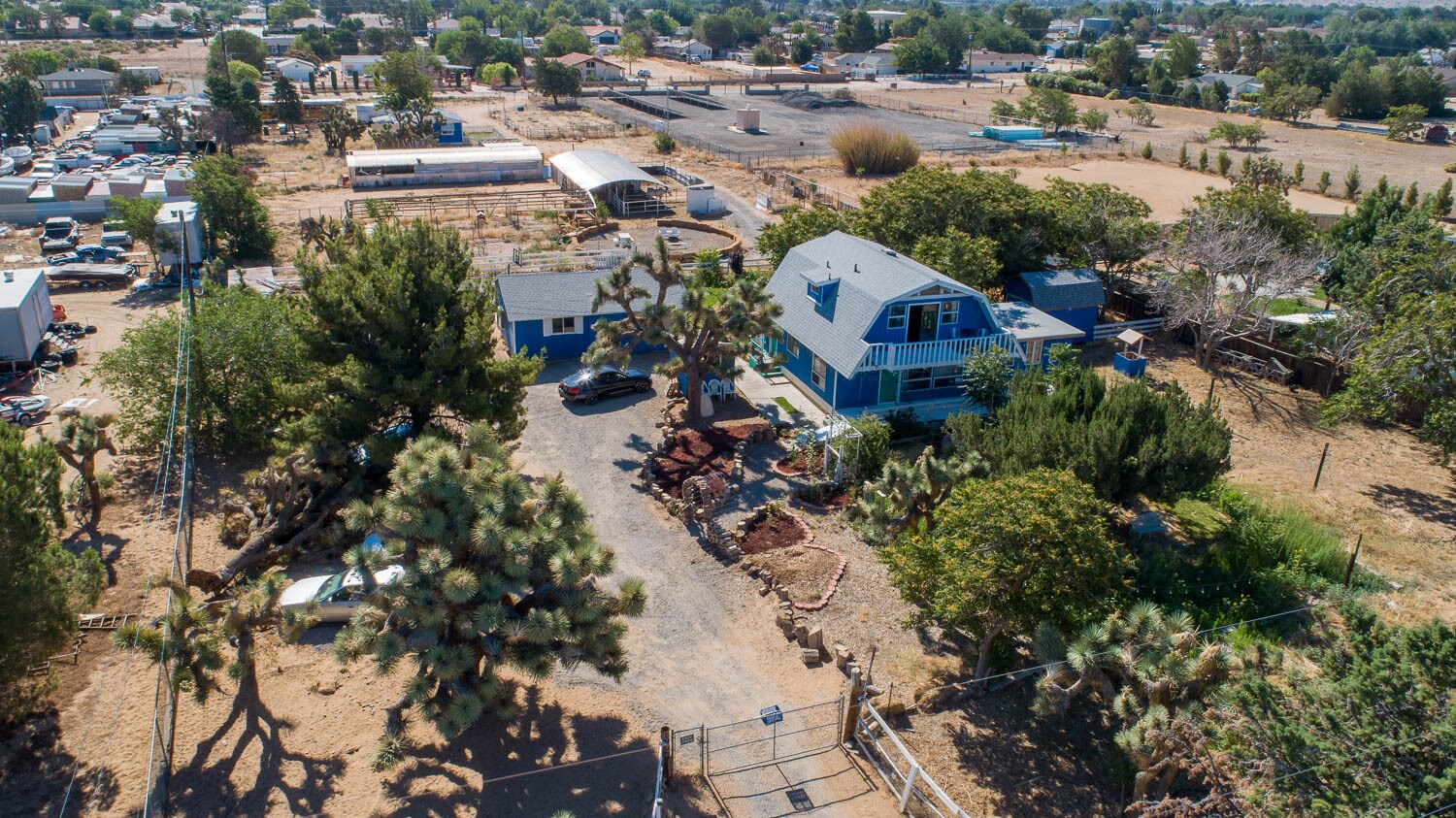 43254 52nd St W, Lancaster, CA for Sale