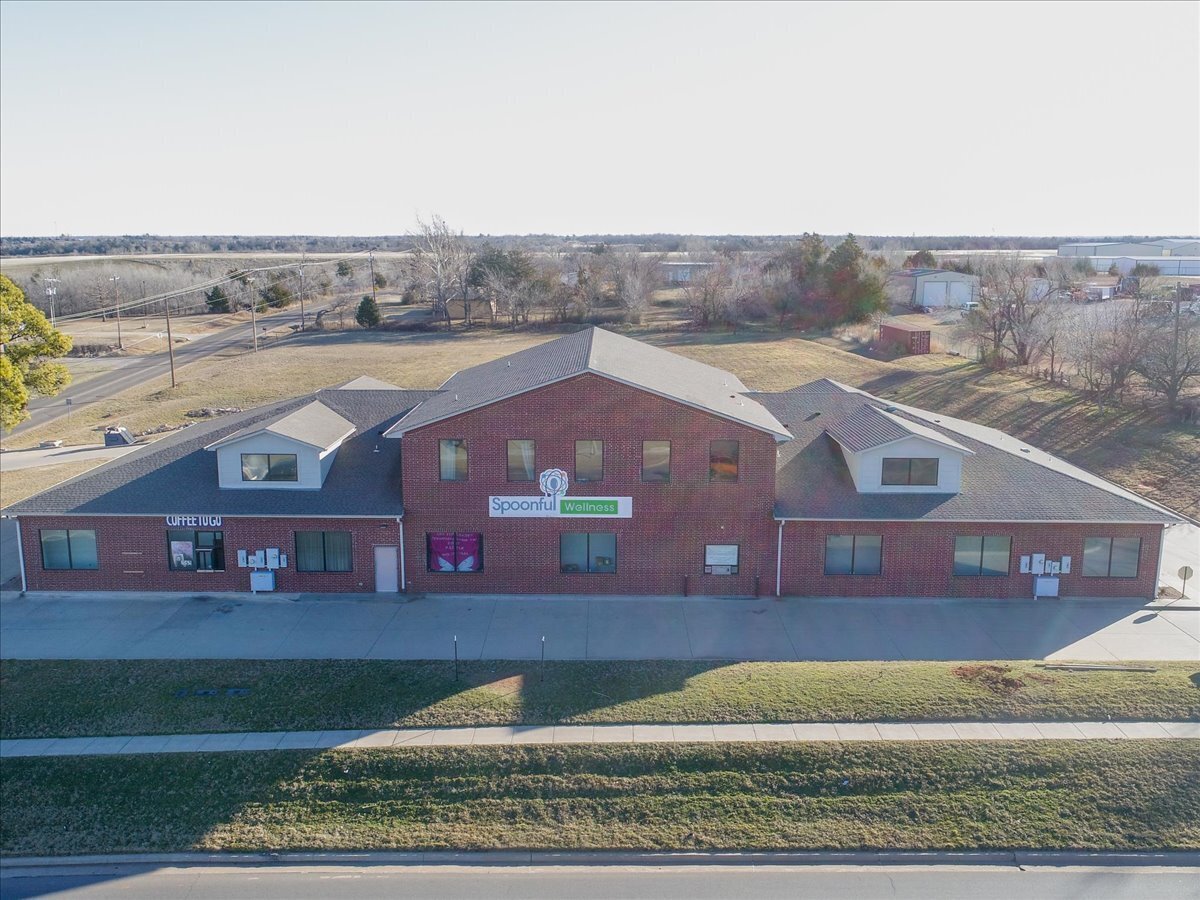 2230 S Division St, Guthrie, OK for Rent