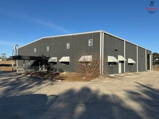 Boerne, TX Warehouse - 2 Hill View Ln