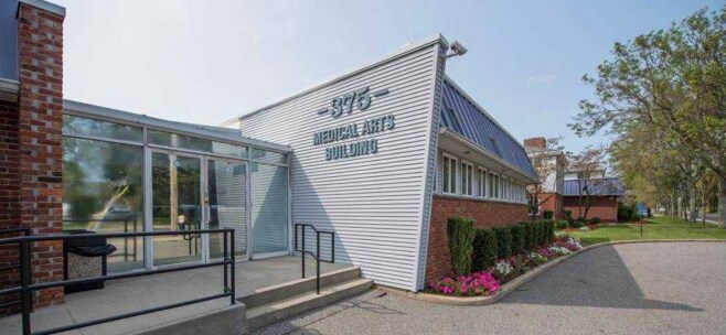 375 E Main St, Bay Shore, NY for Sale