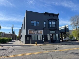 Elkhart, IN Retail - 117 W Jackson Blvd