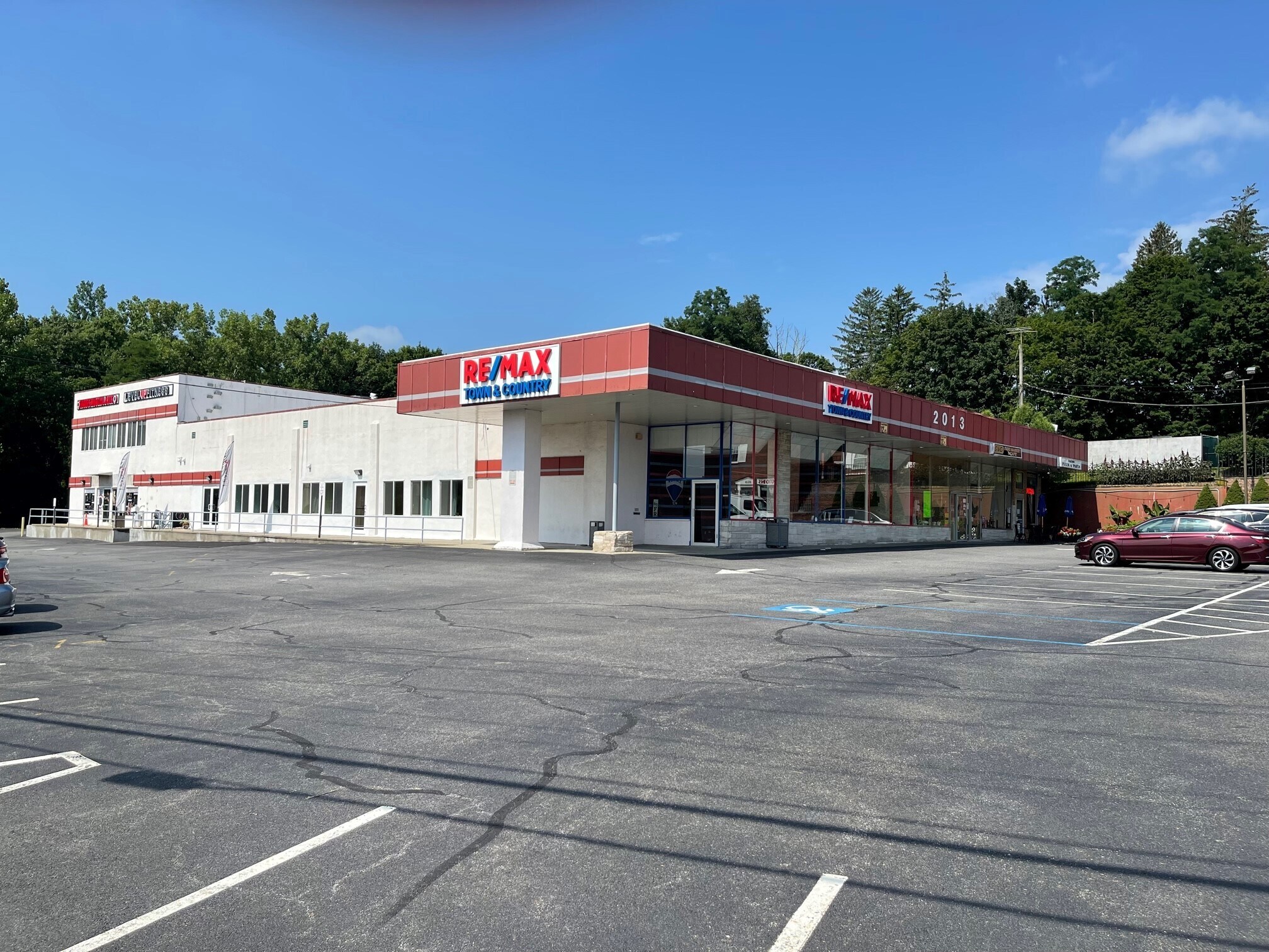 2013 Crompond Rd Yorktown Heights, NY 10598 Retail Property for Lease
