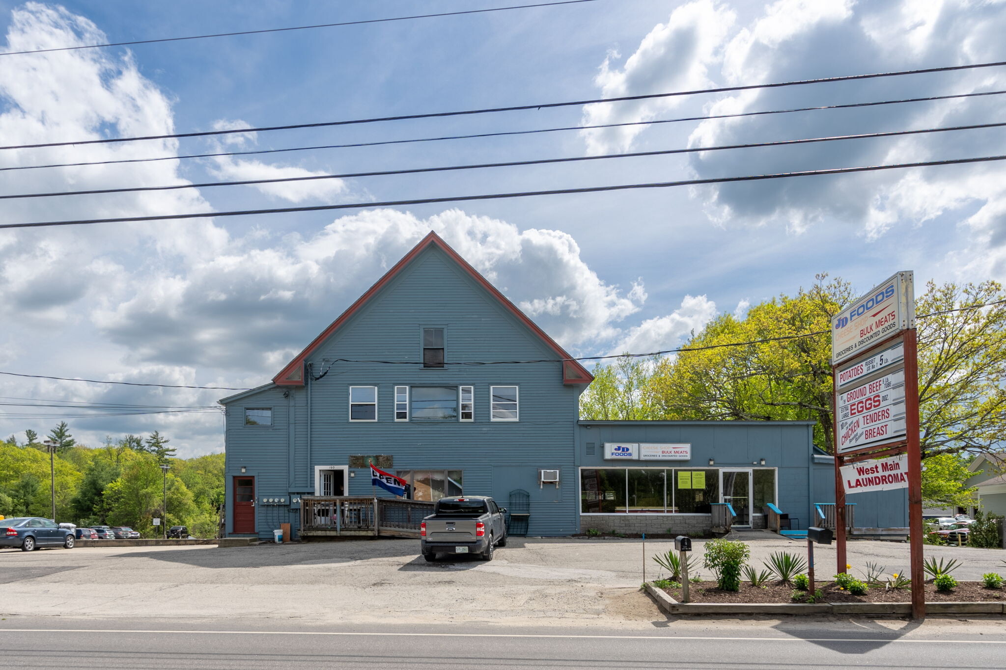 188 W Main St, Hillsborough, NH for Sale