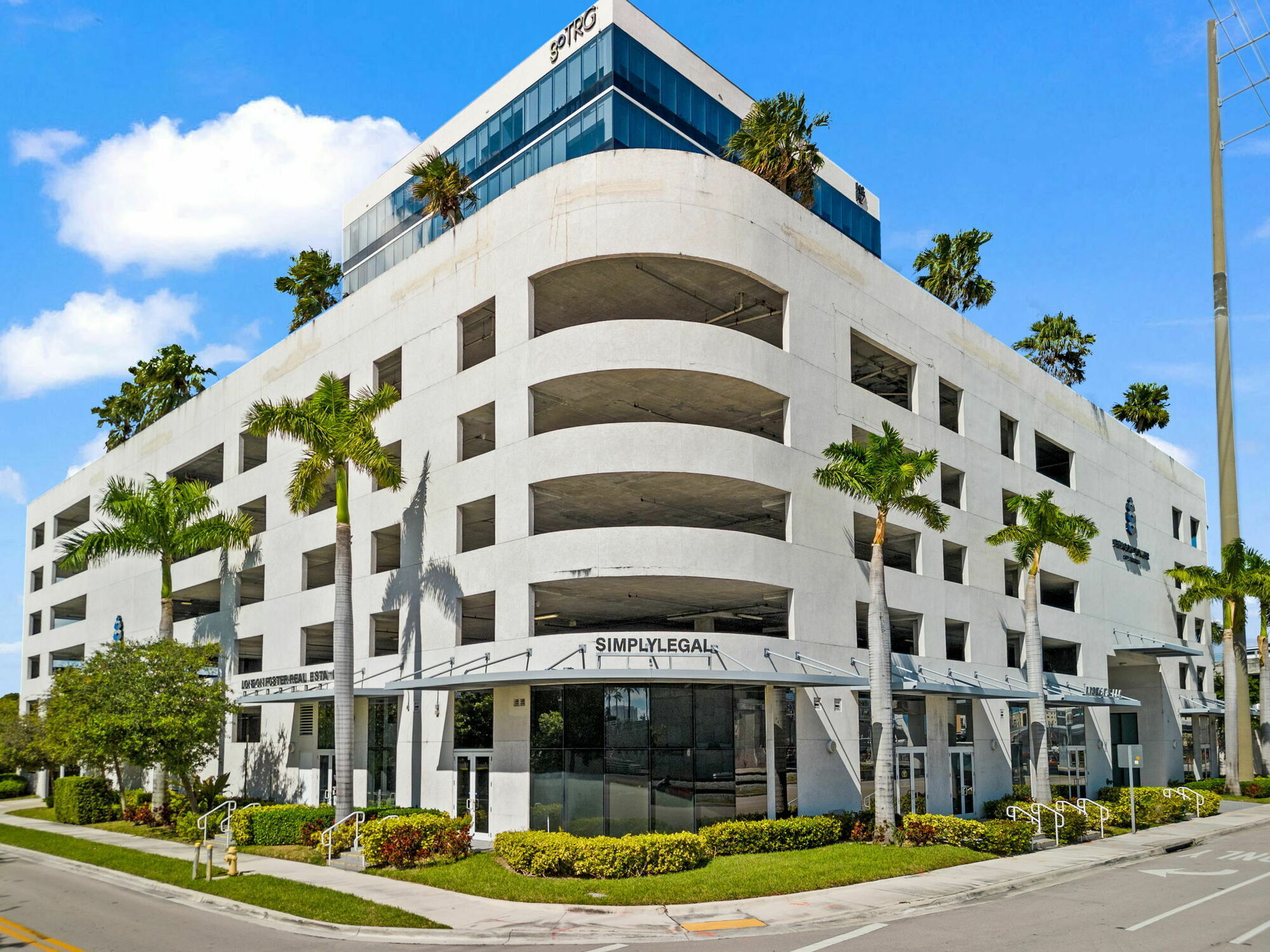 20200 W Dixie Hwy, Aventura, FL for Sale