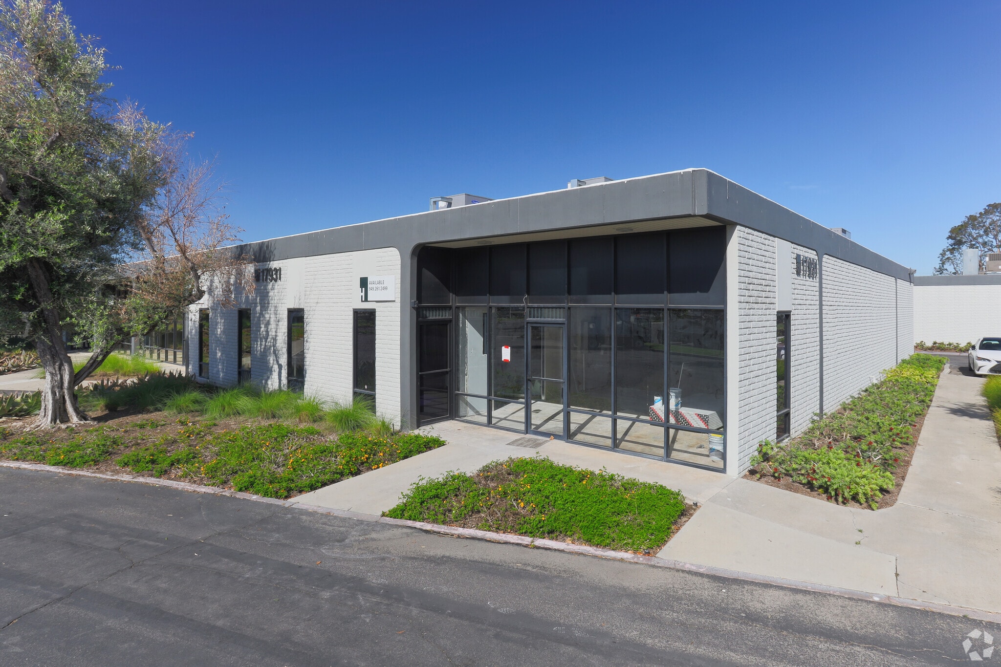 17931 Sky Park Cir, Irvine, CA for Rent