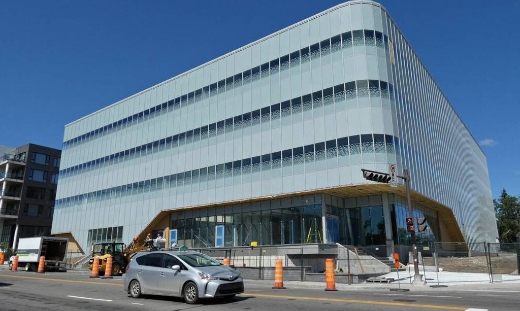 1825 Boul Henri-Bourassa, Québec, QC for Rent