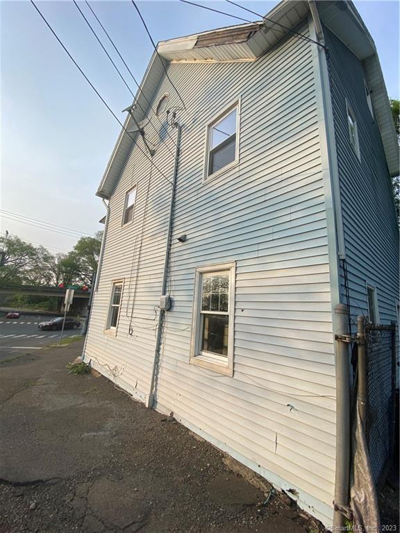 501 Blatchley Ave New Haven, CT 06511 MultiFamily Property for Sale