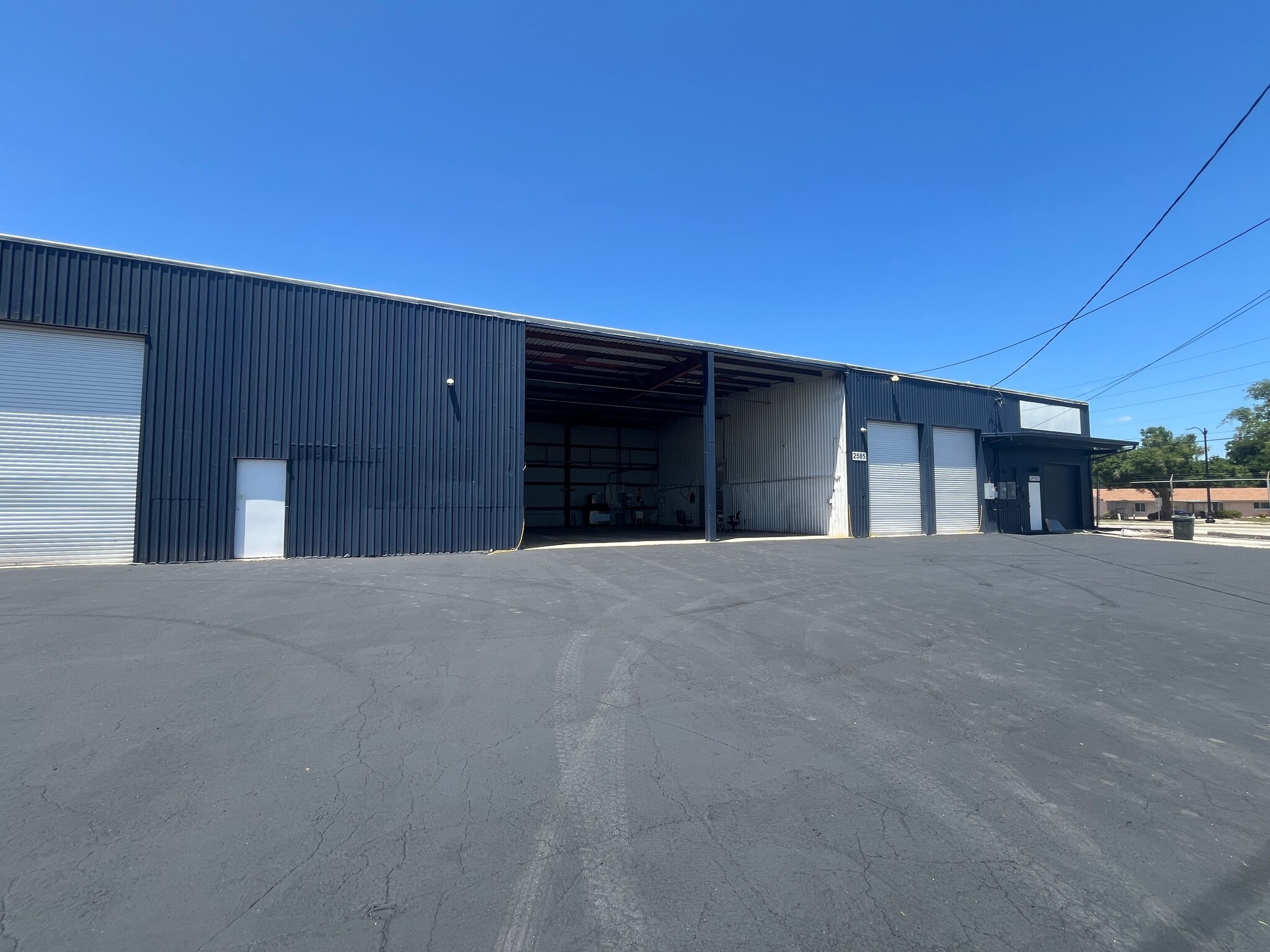 2585 4th St, Fort Myers, FL for Sale