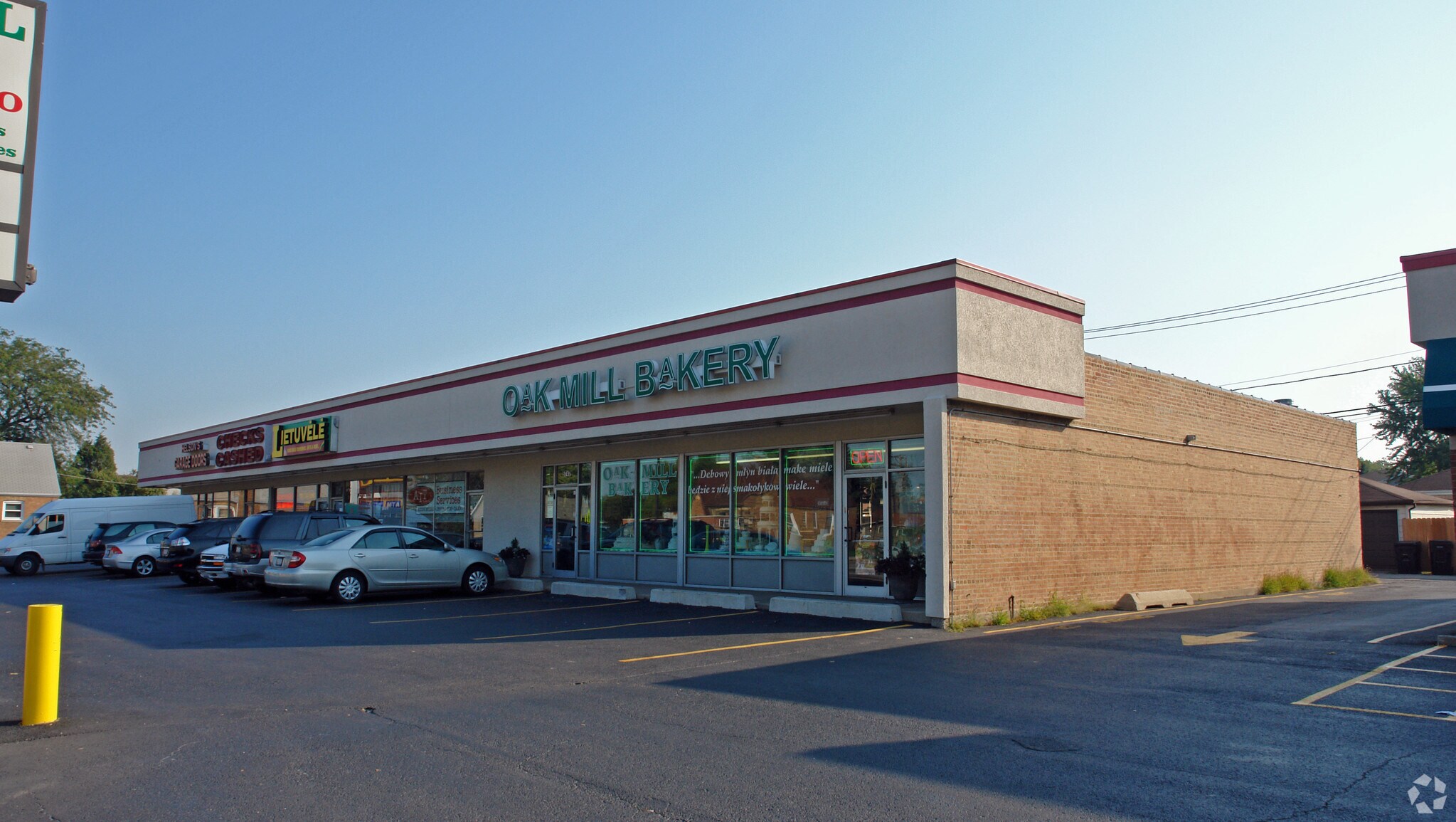 5733-5747 S Harlem Ave, Chicago, IL for Rent