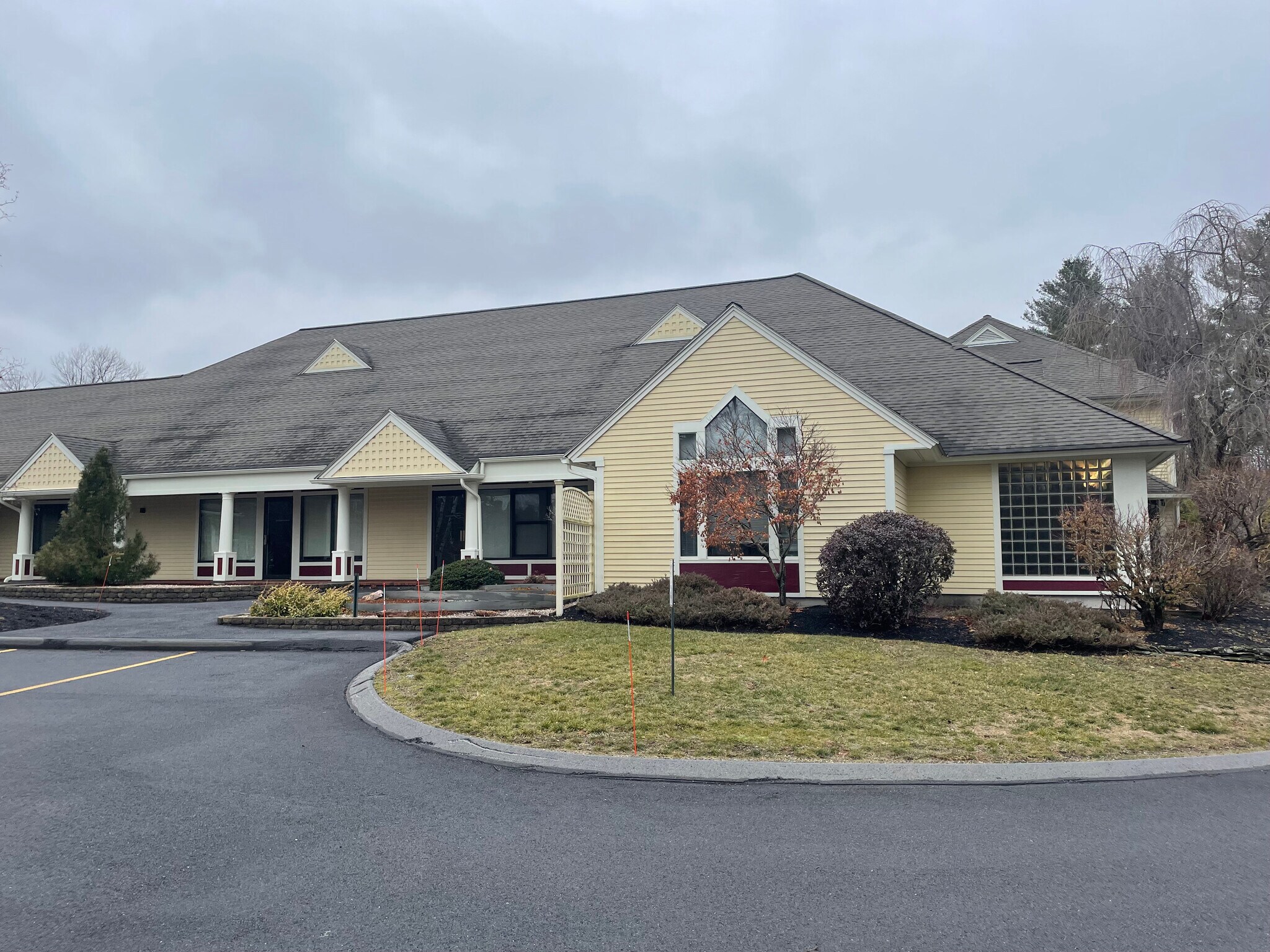 6 Lancaster County Rd Harvard, MA 01451 Office Property for Lease on