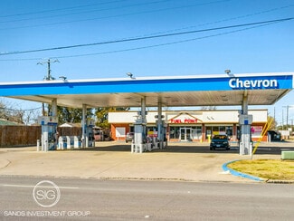 Groves, TX Service Station - 6099 Gulfway Dr