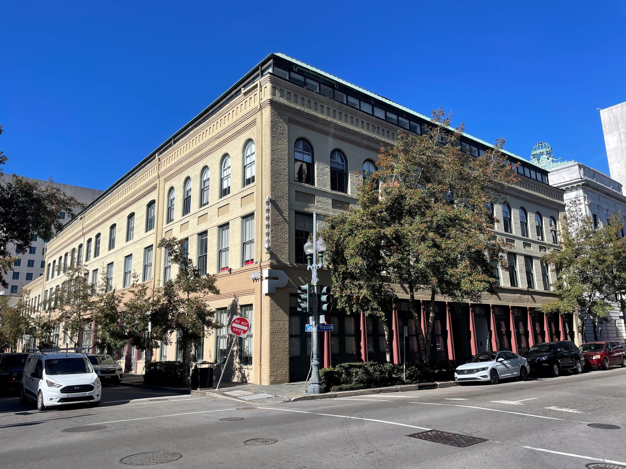 643 Magazine St, New Orleans, LA for Rent