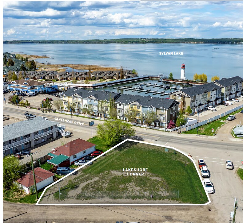 5203 Lakeshore Dr, Sylvan Lake, AB for Sale