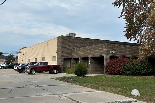 31701 Research Park Dr, Madison Heights, MI for Rent