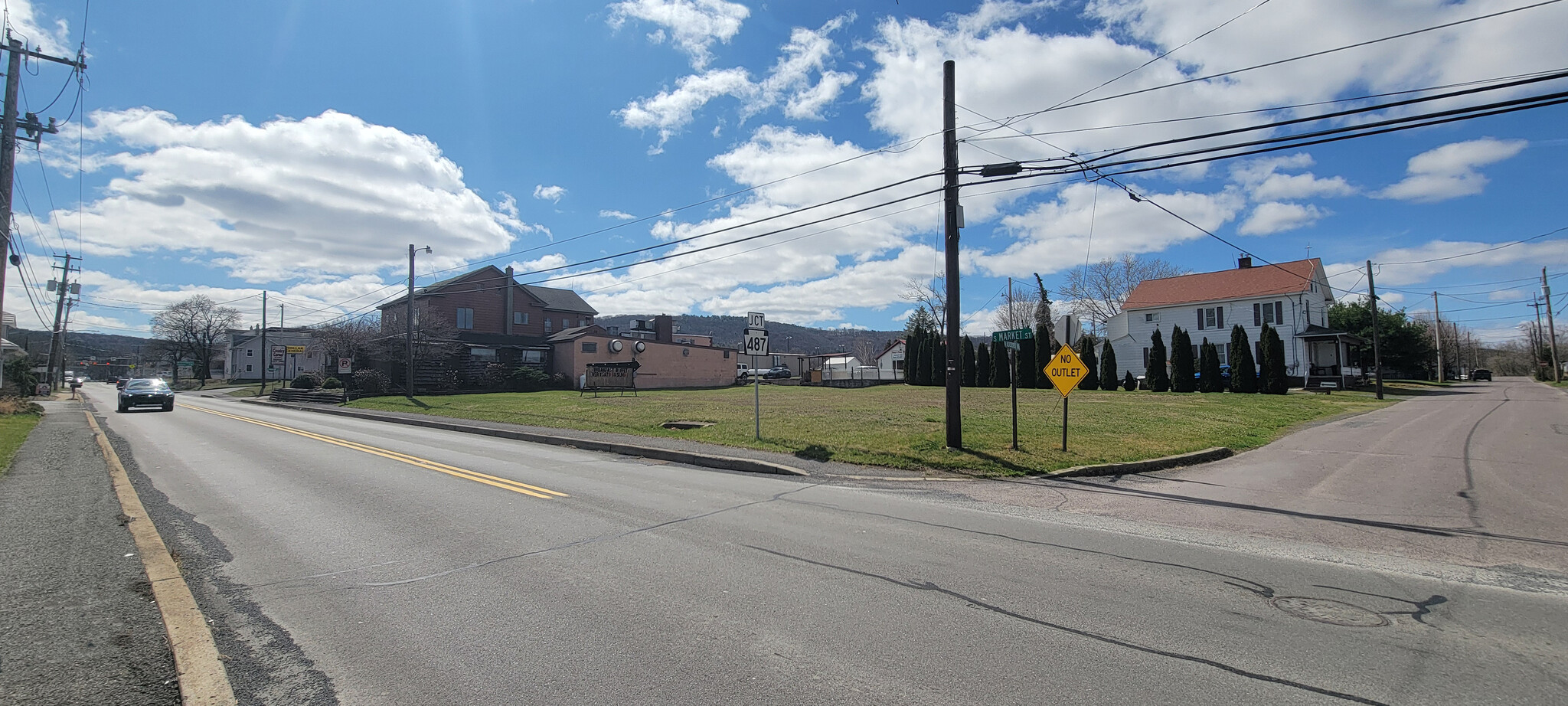 160 S Market St, Elysburg, PA for Sale