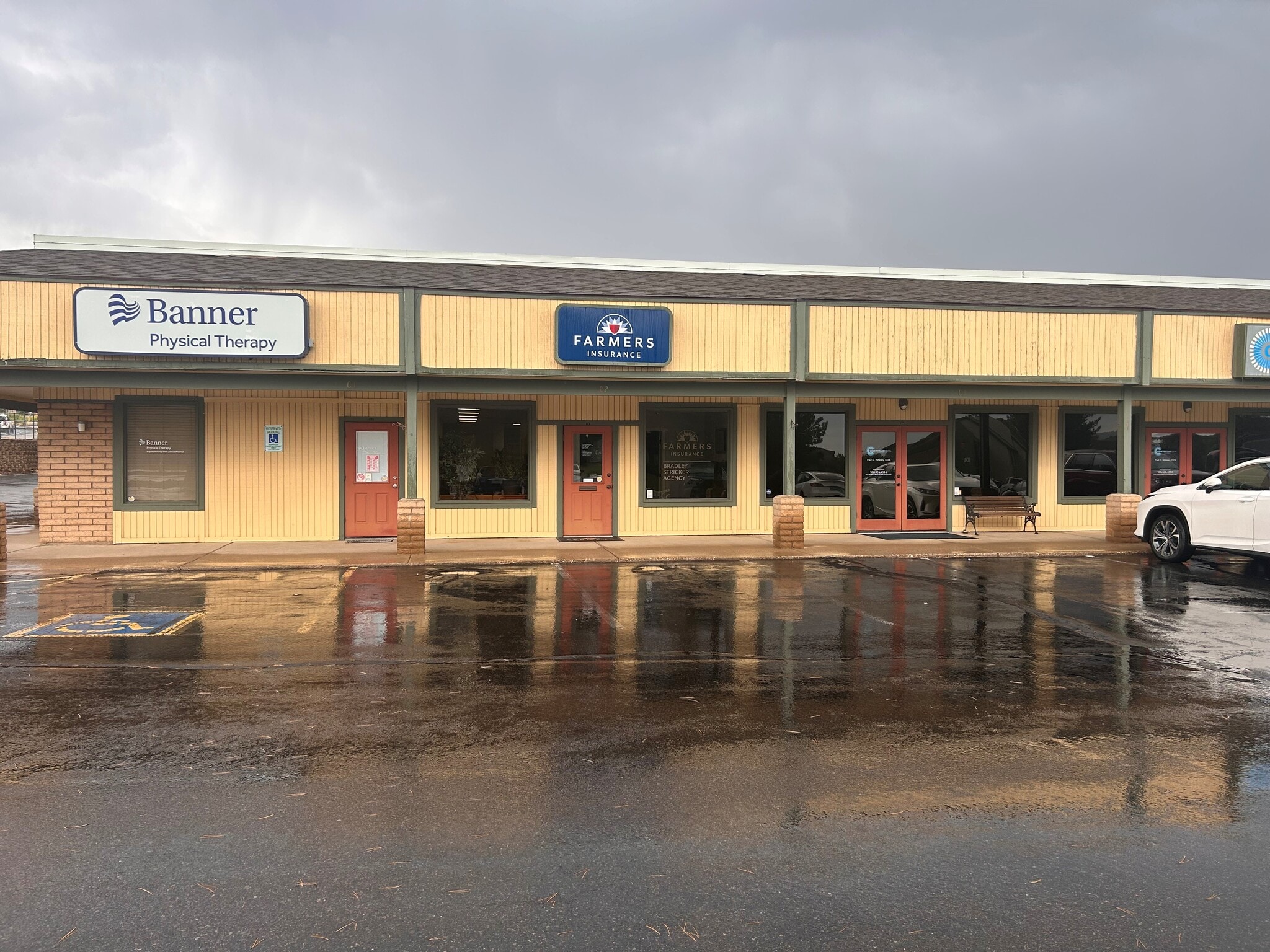 5200 E Cortland Blvd, Flagstaff, AZ for Rent