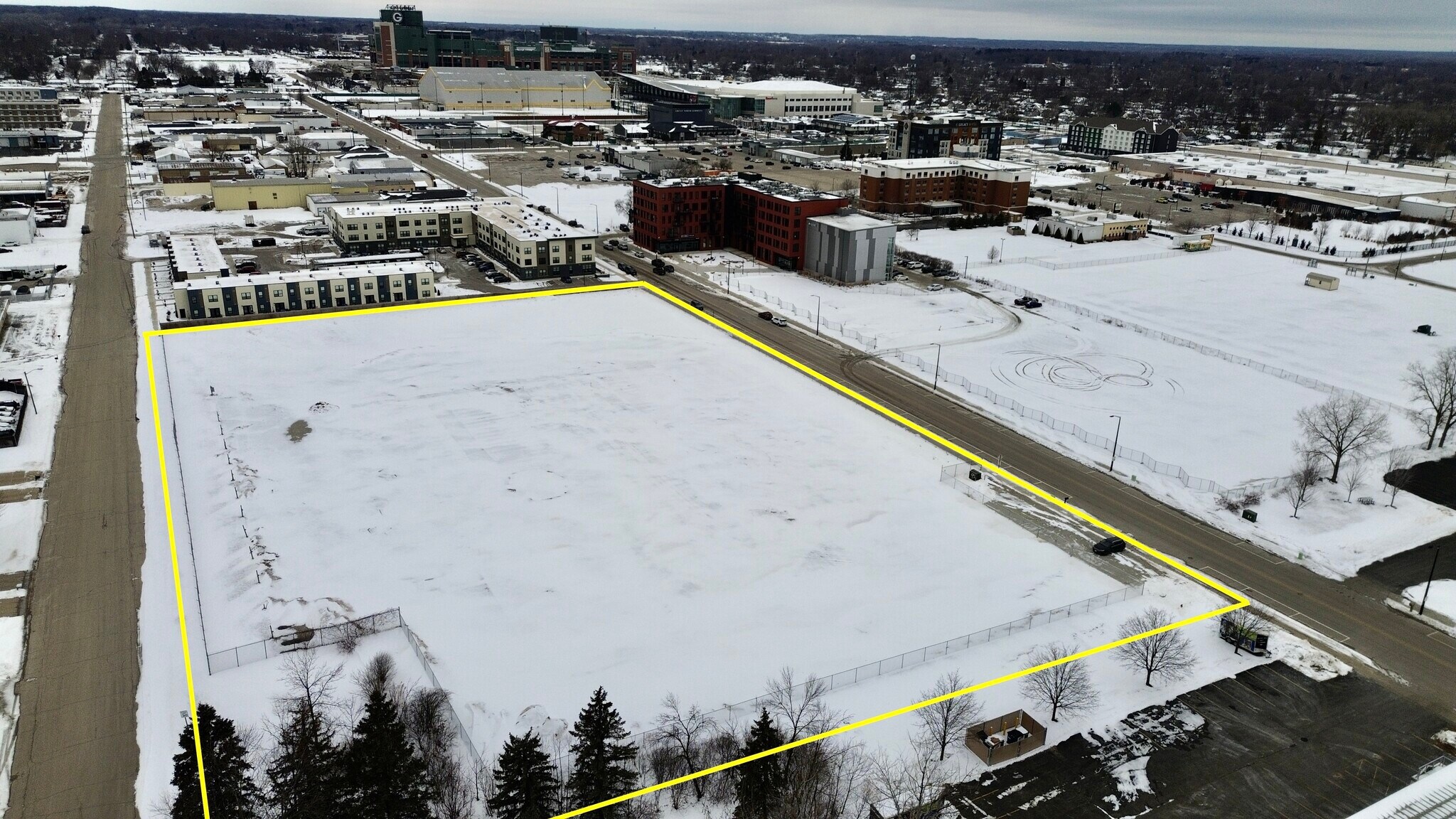 651 Mike McCarthy Way, Ashwaubenon, WI for Sale