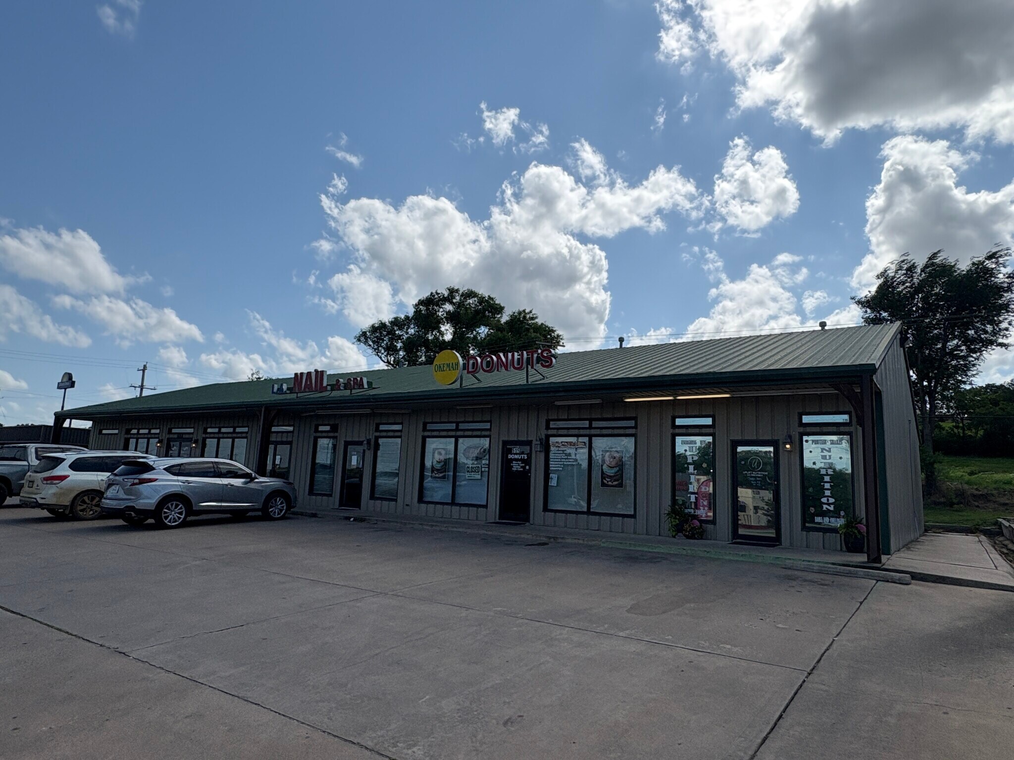 519 S Woody Guthrie St, Okemah, OK for Sale