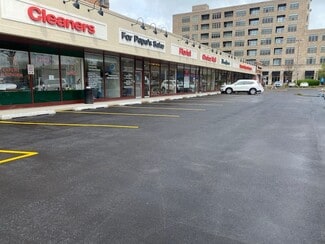 Arlington Heights, IL Retail - 20-40 S Dunton Ave