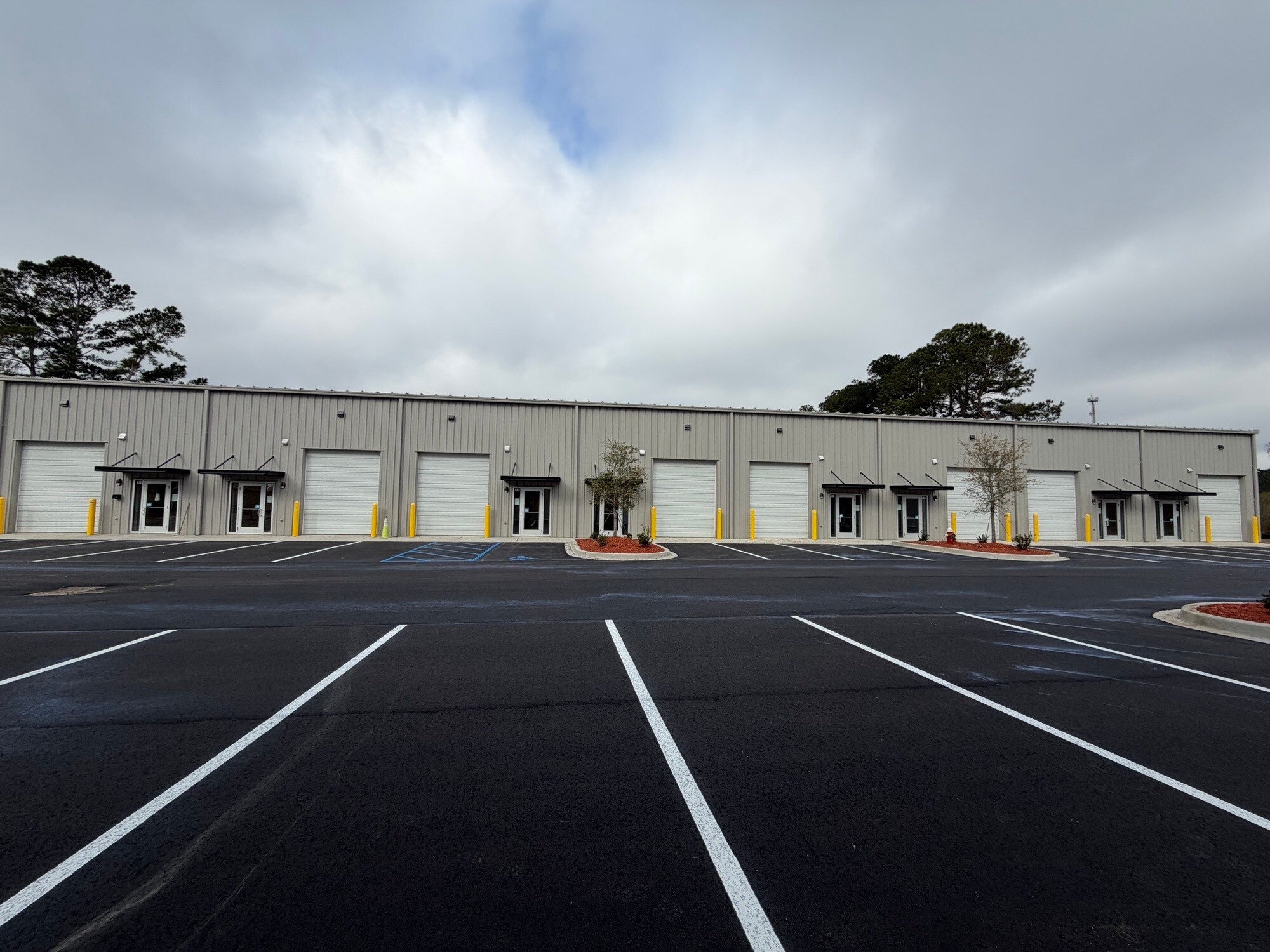 8476 Dorchester Rd, North Charleston, SC for Rent