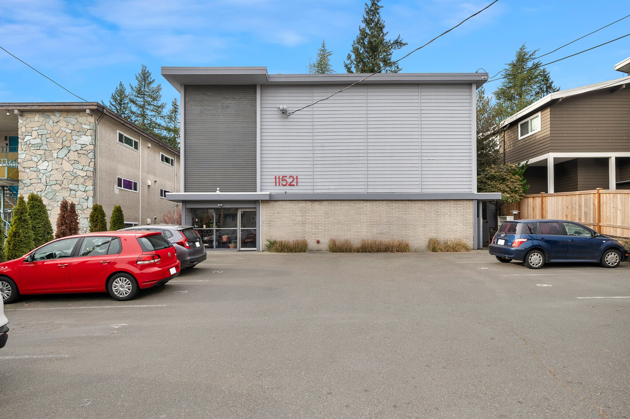 11521 Greenwood Ave N, Seattle, WA for Sale