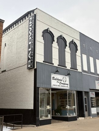 Rochester, IN Office/Residential - 814 Main St