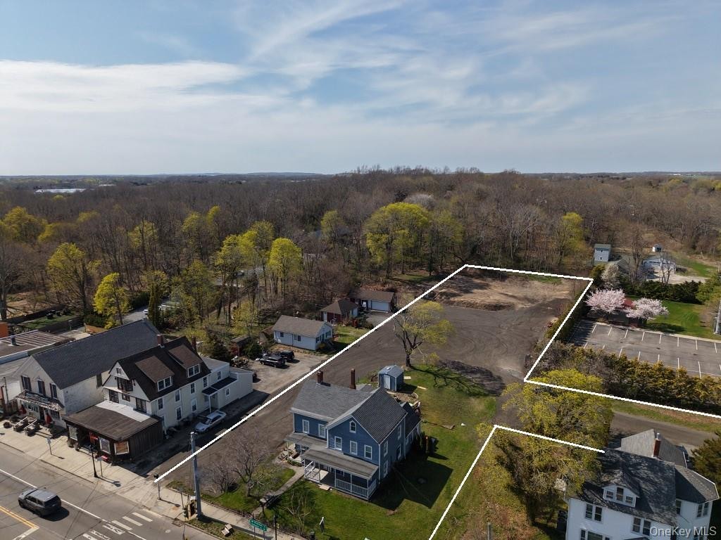 1578 Main Rd, Jamesport, NY for Sale