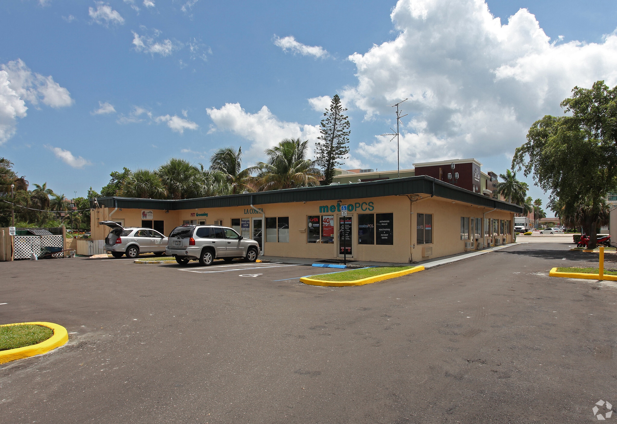 281 N Federal Hwy, Boca Raton, FL for Rent