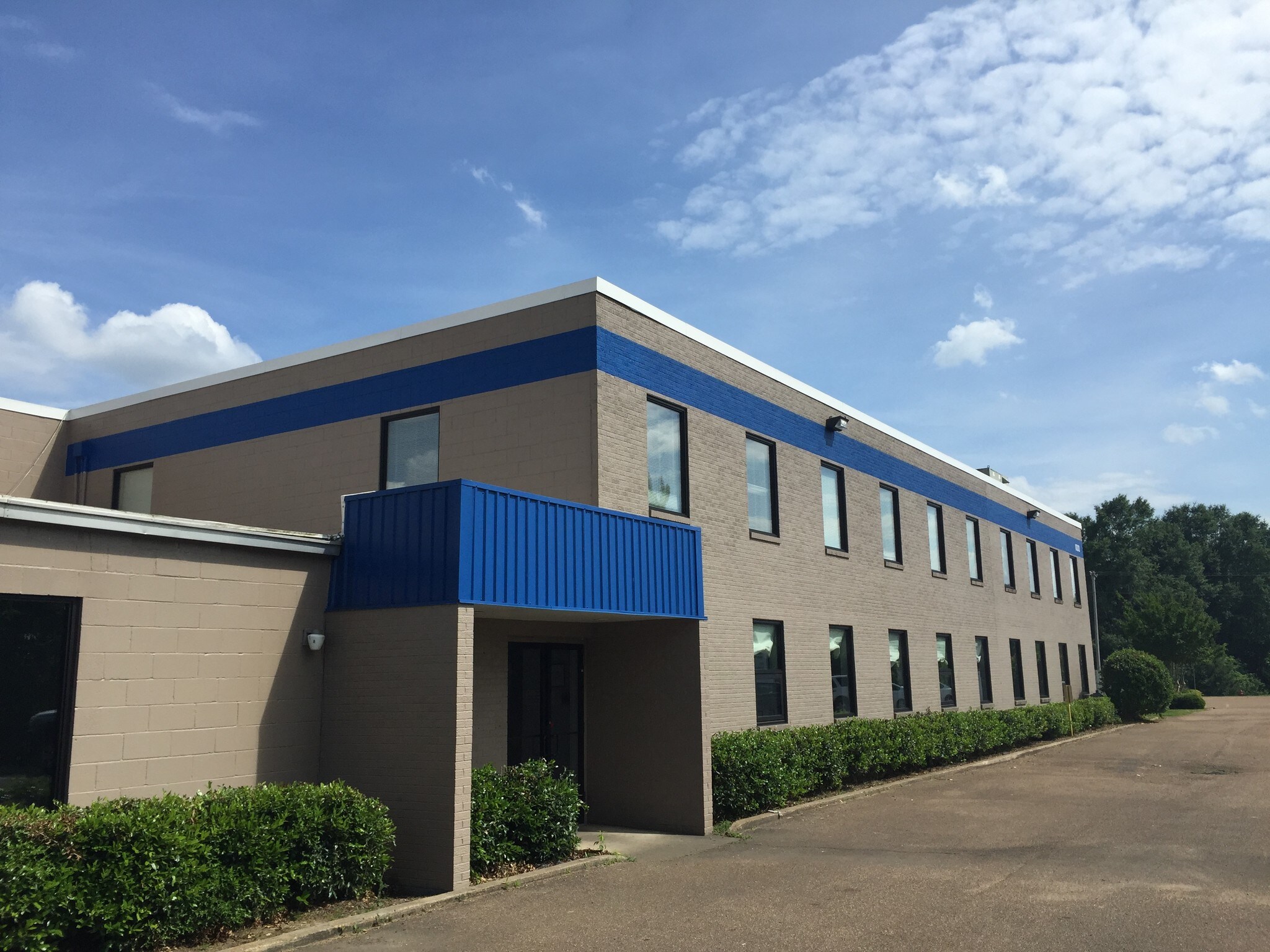 1000 Industrial Park Dr Clinton, MS 39056 Industrial Property for