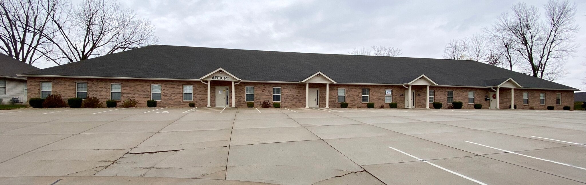 144 Lincoln Place Ct, Belleville, IL for Rent