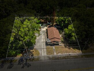 Deland, FL Specialty - 718 E New York Ave Deland, FL Specialty - 718 E New York Ave