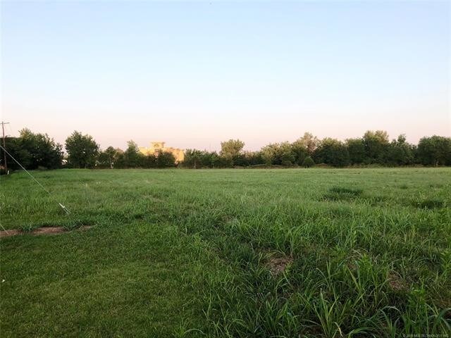 747 S Moretz Ave, Claremore, OK for Sale