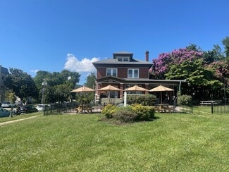 Roanoke, VA Restaurant - 2108 Broadway Ave SW