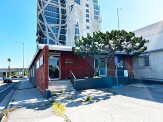 Los Angeles, CA Flex - 5800-5830 W Jefferson Blvd