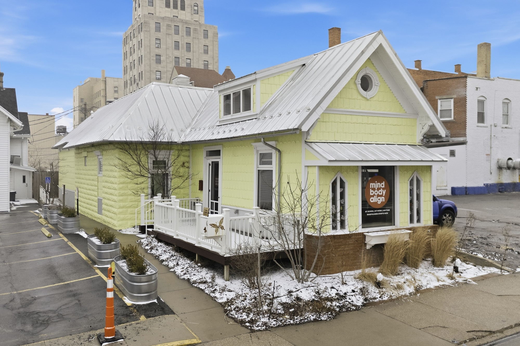 20 N Mulberry St, Mansfield, OH for Sale