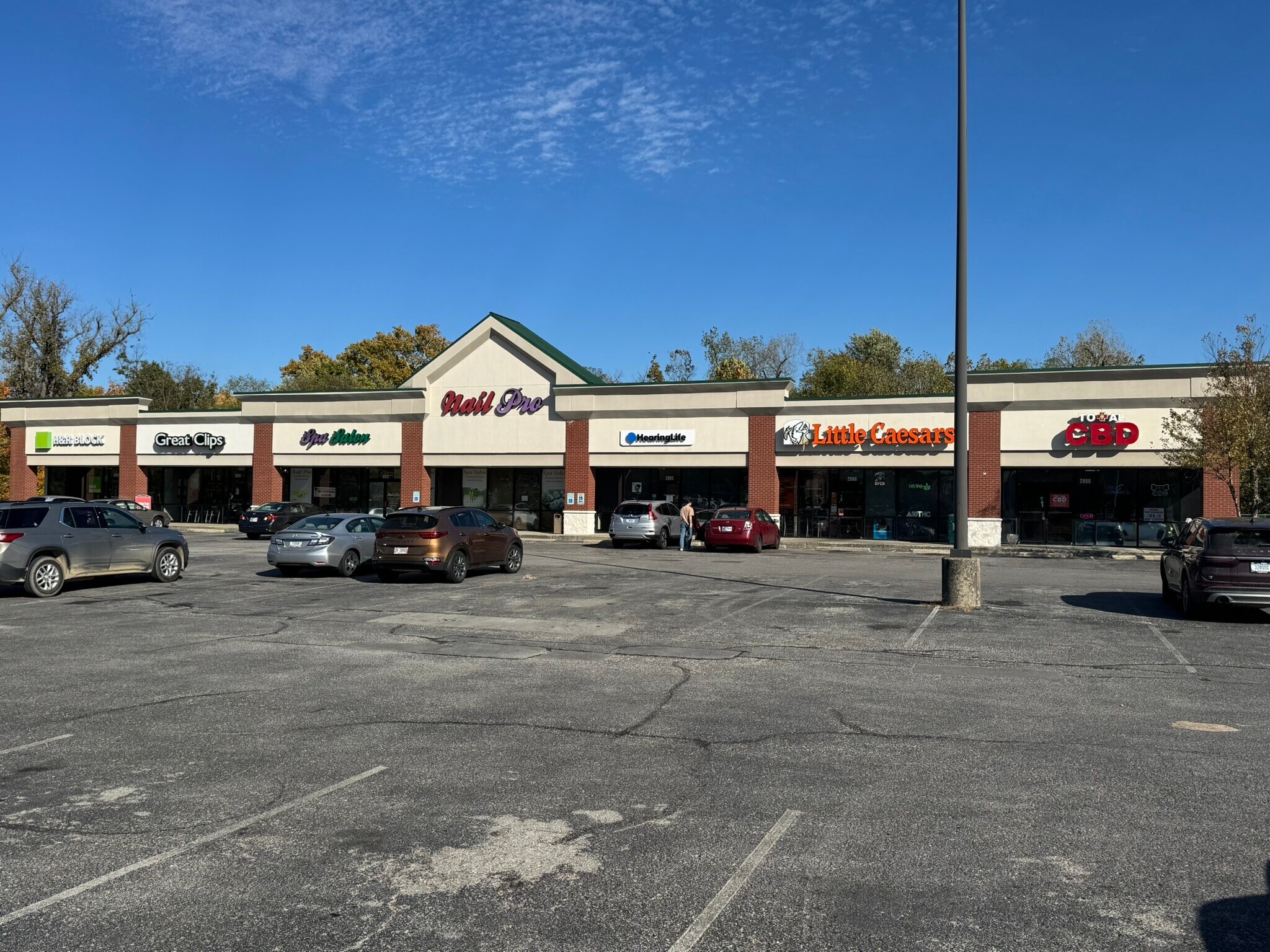 2860-2880 Charlestown Rd, New Albany, IN for Rent