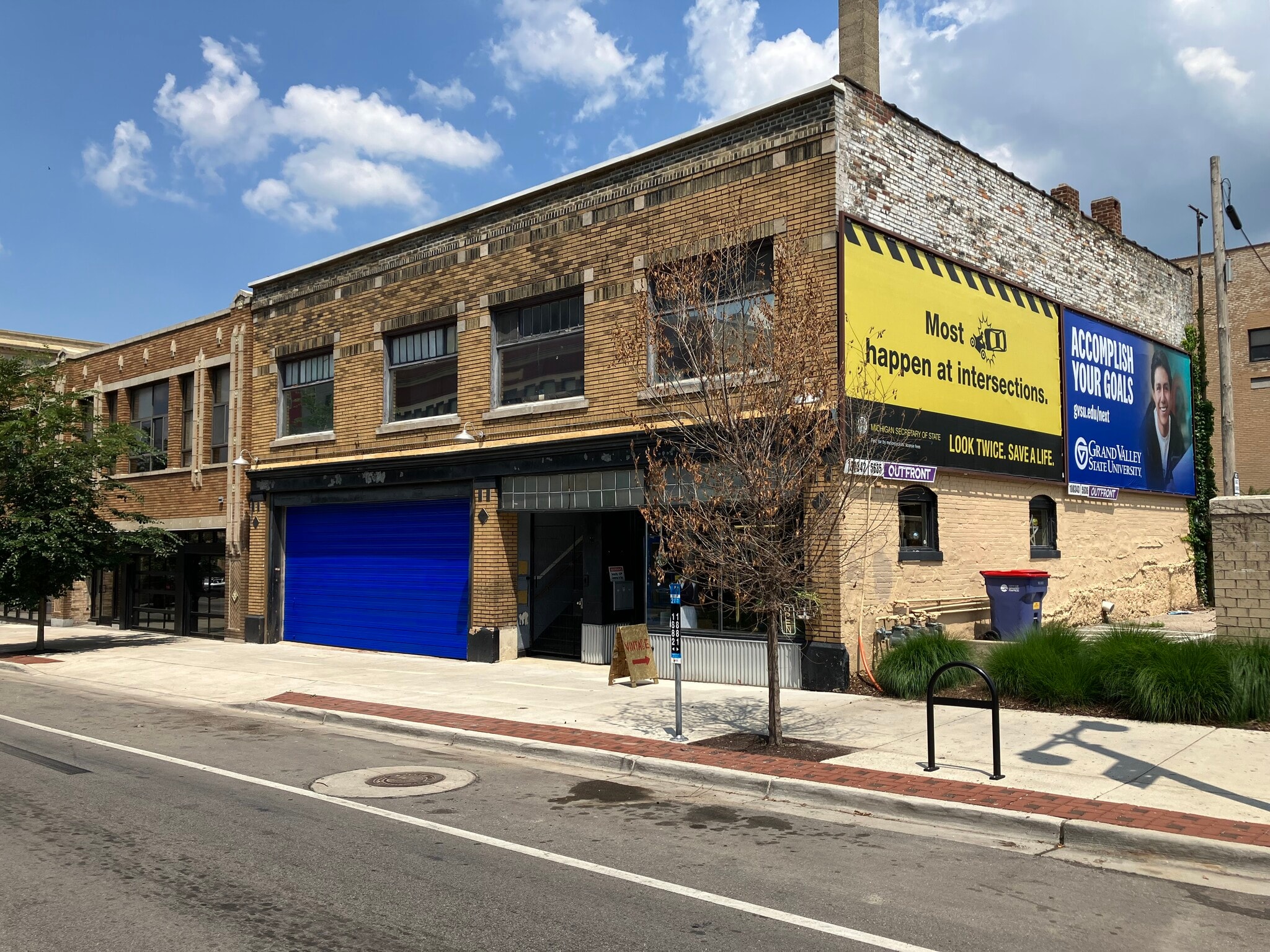 218-222 S Division Ave, Grand Rapids, MI for Sale