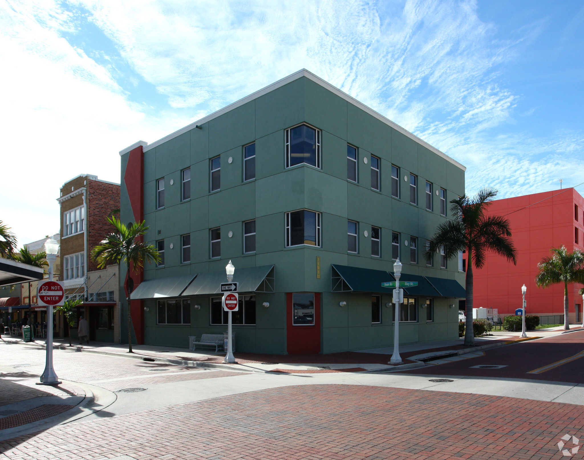 1404 Dean St, Fort Myers, FL for Rent