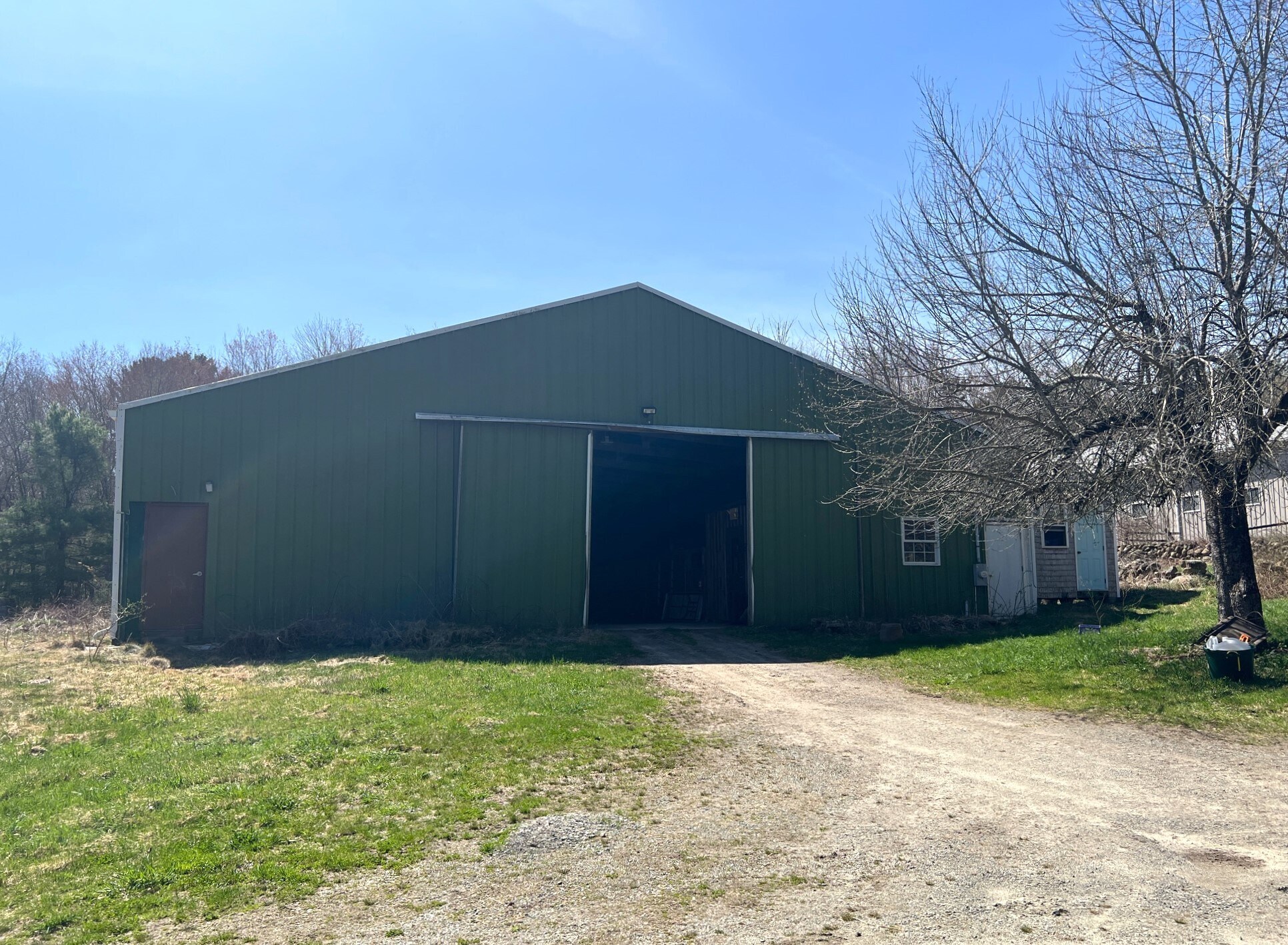 2552A Ten Rod Rd, Exeter, RI for Rent